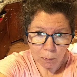 Meet your Posher, Candace